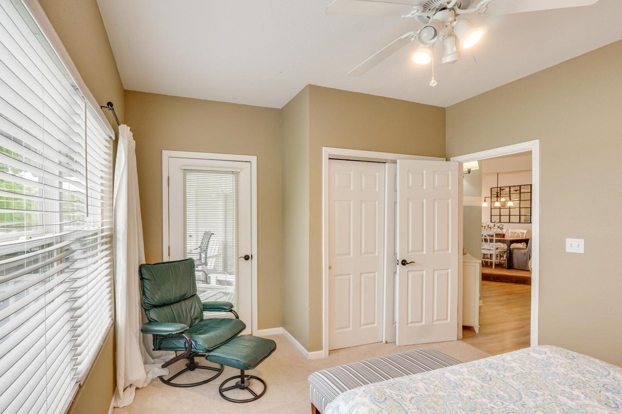 Townhouse With Shared Dock On Lake Of The Ozarks! Екстер'єр фото