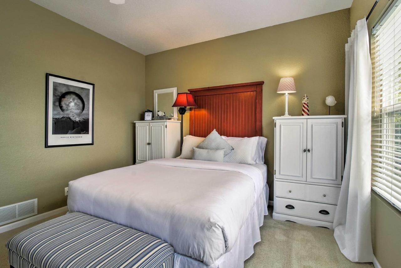 Townhouse With Shared Dock On Lake Of The Ozarks! Екстер'єр фото